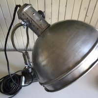 Индустриална настолна лампа, снимка 2 - Антикварни и старинни предмети - 42498465