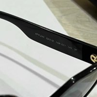 Продавам Дамски Слънчеви Очила Prada, снимка 4 - Слънчеви и диоптрични очила - 40842036