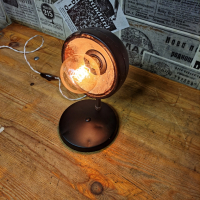 Лампа направена от стар фар., снимка 3 - Настолни лампи - 44528358