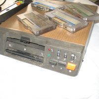 Ретро касетен диктофон тип AW 2090- фирма Stuzzi, Австрия, снимка 3 - Други - 33934848