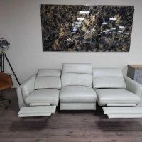 Голяма кремав кожен диван тройка с електрически релаксиращ механизъм, снимка 6 - Дивани и мека мебел - 44438363
