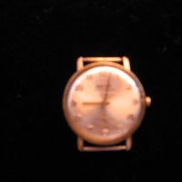 Накар-Швейцарски часовник, снимка 1 - Антикварни и старинни предмети - 35831262