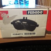 Комплект предни накладки FERODO FDB4074 за CHRYSLER, DODGE, FIAT, JEEP и LANCIA, снимка 1 - Части - 28251230