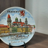 Декоративна винтидж порцеланова стенна чиния Passau 19x19см, снимка 5 - Други - 36485349