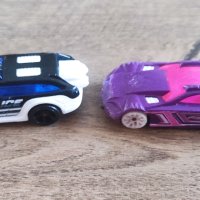 HOT WHEELS   2012 TIME TRACKER, RARE PURPLE    1/64 SCALE DIE-CAS, снимка 5 - Коли, камиони, мотори, писти - 41566276