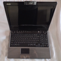 Лаптоп Asus с ОС Windows 7 Ultimate, снимка 3 - Лаптопи за работа - 44717133