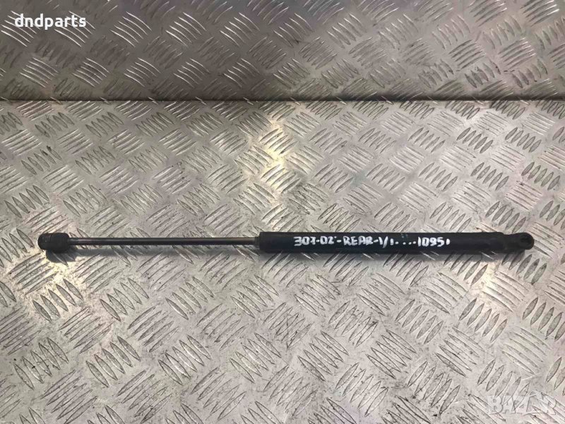 Амортисьор заден капак Peugeot 307,2002г., снимка 1