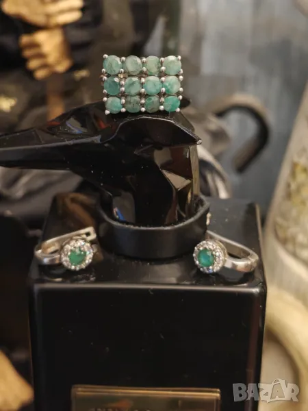 Сребърен лот с натурални смарагди , снимка 1