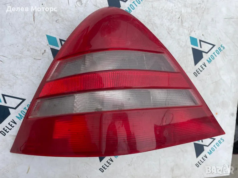 десен стоп от Mercedes C-class W203 2004г. Мерцедес Ц-класа W203, снимка 1