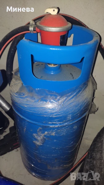 Газова бутилка с редуцир вентил и маркуч, снимка 1
