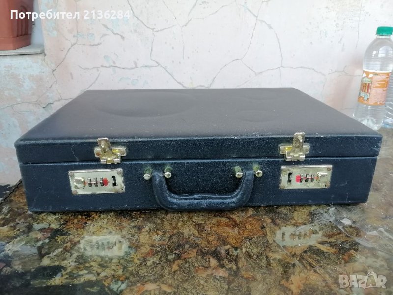 Куфар, снимка 1