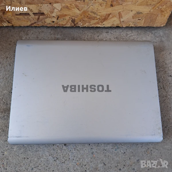 Лаптоп Toshiba SATELLITE L300, снимка 1