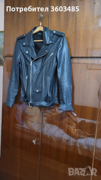 Продавам дамско/мъжко рокерско кожено яке закупено от САЩ, снимка 1