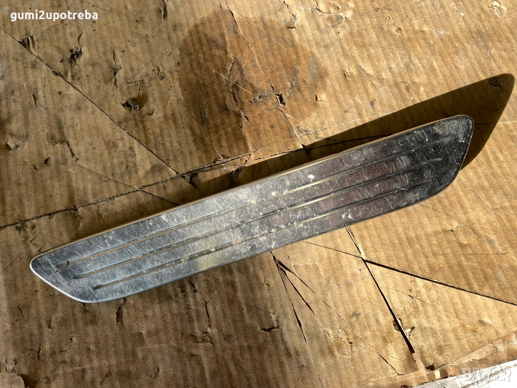 Лайсна Праг Лява Задна Страна 2389-0080 Porsche Cayenne 3.0D 92A/EG22/2012, снимка 1