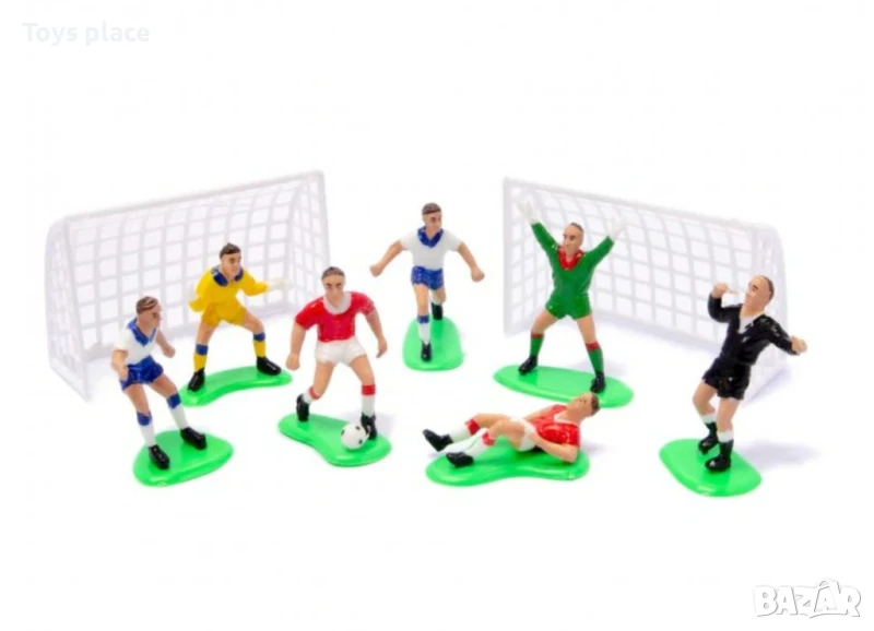 Фигурки футболисти с врати за торта, снимка 1