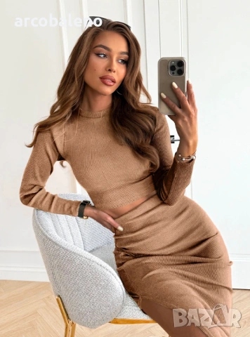 Дамски комплект от оребрен топ + пола с цепка Sumire, 5цвята , снимка 14 - Комплекти - 53570521