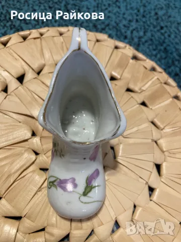 Декоративно порцеланово ботушче, снимка 3 - Антикварни и старинни предмети - 48482188