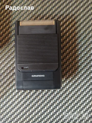 Стара самобръсначка Grundig, снимка 3 - Електрически самобръсначки - 56133071