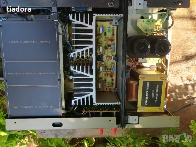Onkyo Integra A-8690 with built-in DA converter, снимка 18 - Ресийвъри, усилватели, смесителни пултове - 50121386
