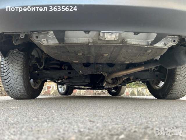 Toyota Rav4 2.0 D-4D, ПЪЛНА СЕРВ. ИСТОРИЯ !!!, снимка 14 - Автомобили и джипове - 53729428