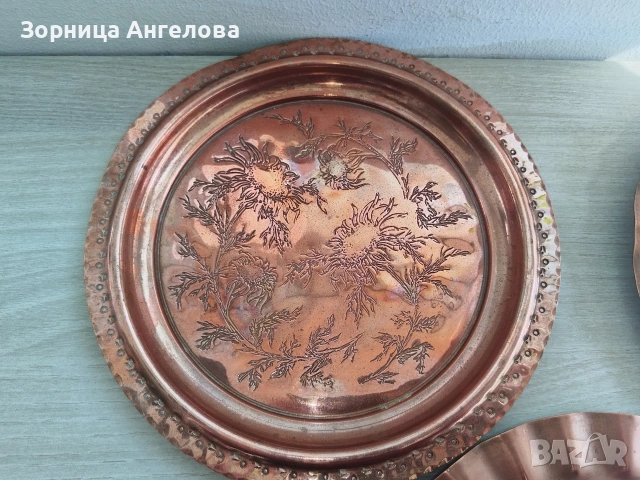 Стари медни чинии с диаметър 20 см.. Не са почиствани. Общо тегло 567 , снимка 4 - Антикварни и старинни предмети - 53692976