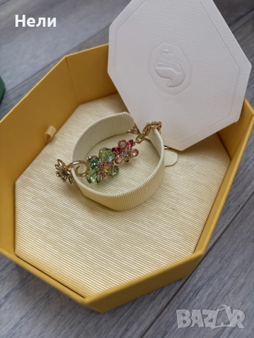 Кулие и гривна SWAROVSKI, снимка 3 - Бижутерийни комплекти - 55711207
