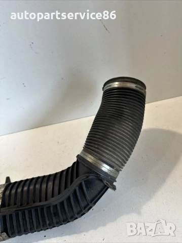 Въздушна тръба за всмукателен колектор за Volvo C70 Convertible 2.0D (2008) 7M51-9A673-GK, снимка 3 - Части - 53832990