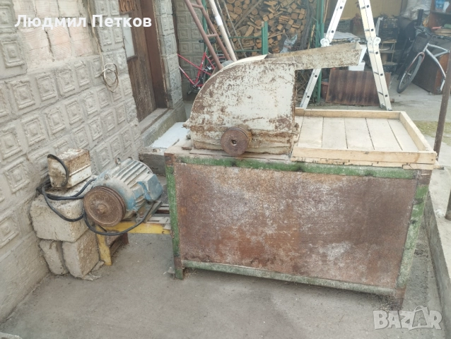 Продавам трифазна фуражомелка 