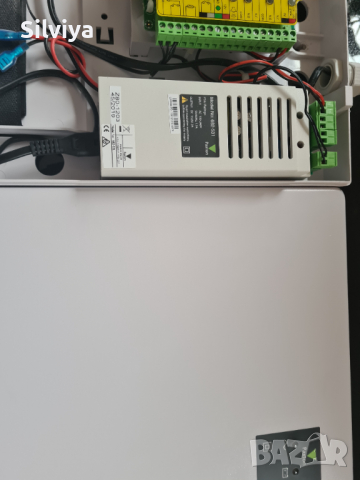 Контролер за врати Paxton Net2 Plus 12V Модел: ном. 682-531, снимка 2 - Друга електроника - 36351985