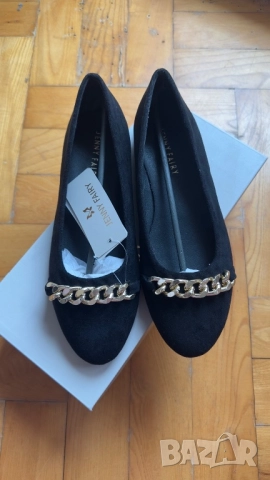 Дамски обувки