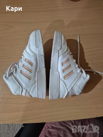 Оригинални Adidas 28 номер, снимка 10 - Детски маратонки - 53593258