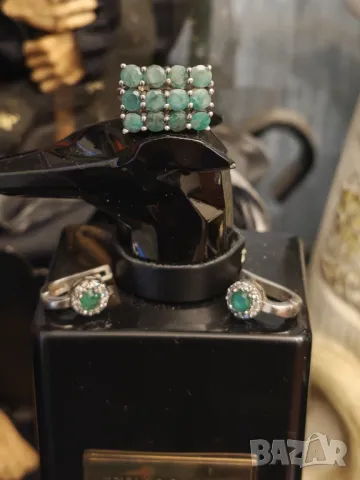 Сребърен лот с натурални смарагди 