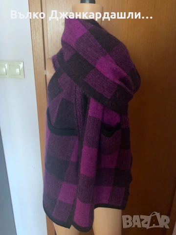 Голям (oversize) шал Escada ( мохер и вълна), снимка 5 - Шалове - 53768661