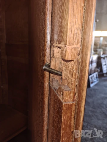 Масивен шкаф гардероб с огледало внос от Европа, снимка 4 - Шкафове - 50680588