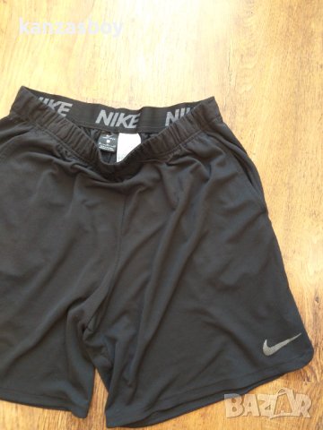 NIKE Men's Woven Training Shorts Dri-FIT - страхотни мъжки панталони , снимка 3 - Спортни дрехи, екипи - 41500104