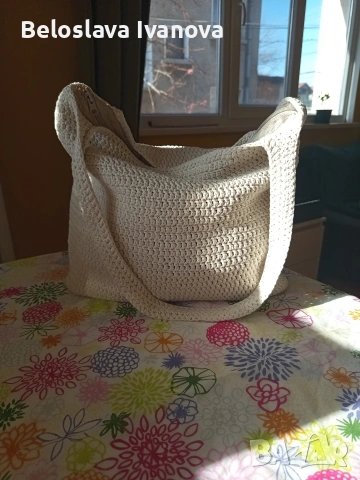 Ръчно плетена чанта, снимка 2 - Чанти - 53071714