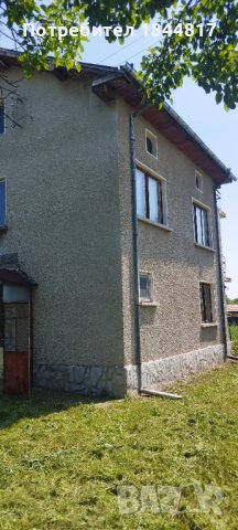 Продавам къща в село Виноградец, снимка 11 - Къщи - 41948203