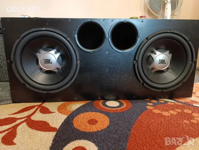 Бас каса 2х12 JBL