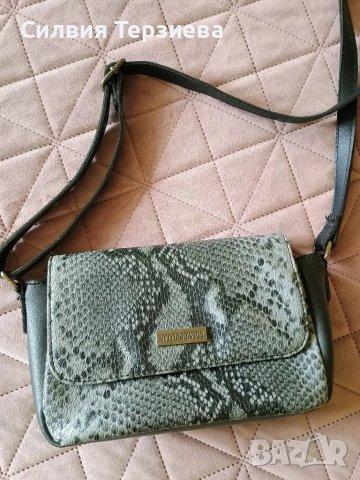 Нова Дамска чанта Cosmopolitan, снимка 2 - Чанти - 49540869