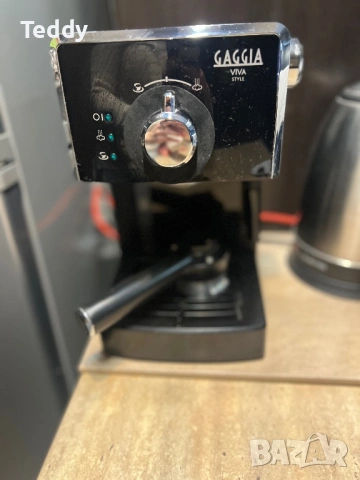 Продавам кафе машина Gagia Viva style, снимка 2 - Кафемашини - 53124991