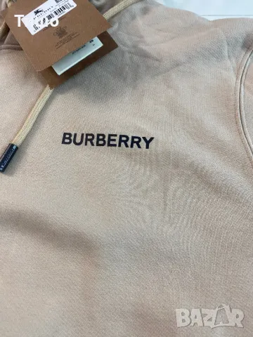 Burberry-Оригинален чисто нов мъжки суитчър М, снимка 3 - Суичъри - 43497539