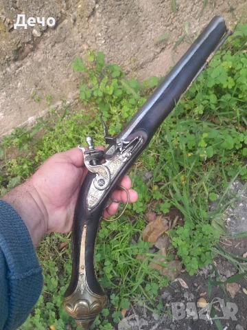 Уникален Османски, Балкански Кремъчен пищов Работещ механизъм
Красиви орнаменти Позлатен механизъм