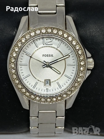 Fossil ES2879 Дамски сребърен кварцов ръчен часовник от неръждаема стомана с аналогов циферблат