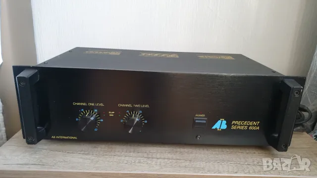 Професионален усилвател AB International Precedent Series 600