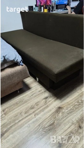 Разтегателен диван