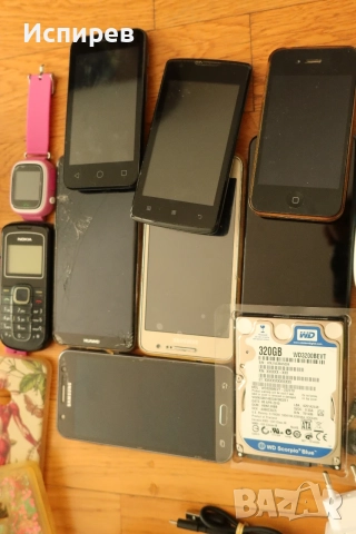 СТАРИ GSM АПАРАТИ БЕЙБИФОН И ДРУГА ЕЛЕКТРОННА СКРАП , снимка 2 - Друга електроника - 55753646