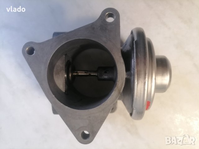 EGR и охладител за EGR на Volkswagen Passaт Variant B6, снимка 3 - Части - 39305507