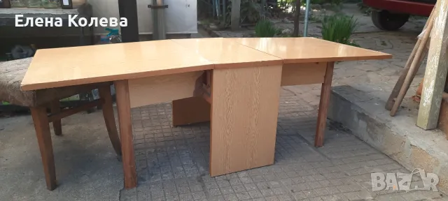 Маса, въртящ стол и табуретка, снимка 3 - Маси - 35087383