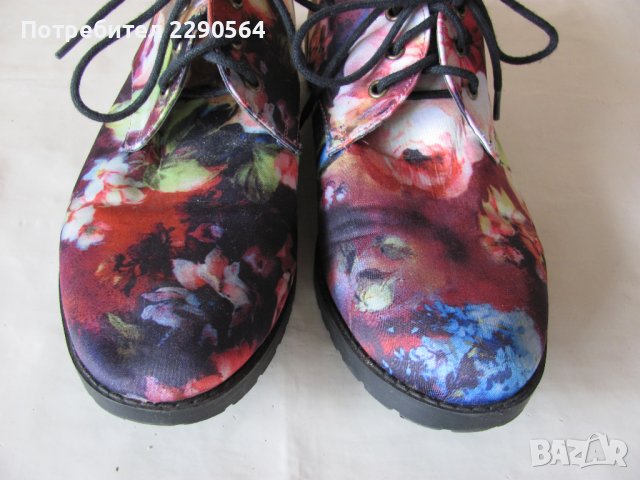 Обувки младежки - като нови , снимка 2 - Дамски ежедневни обувки - 41478432
