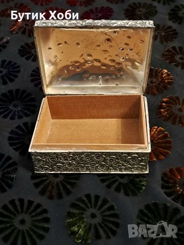 Винтидж японска метална кутия , снимка 3 - Антикварни и старинни предмети - 39479229